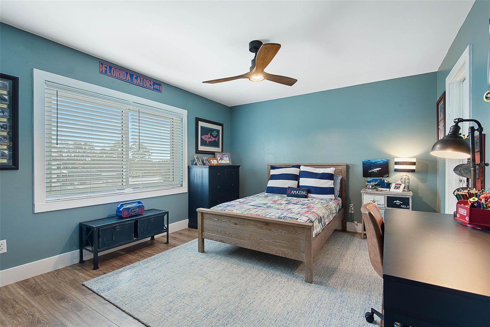 Image 48 of 100 For 15 Colony Court