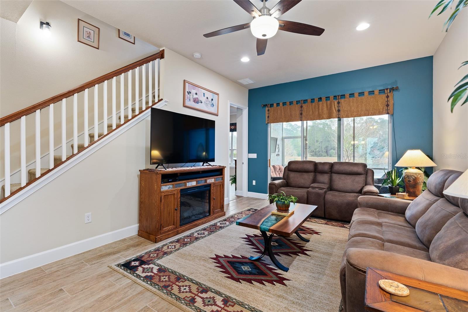 Image 12 of 45 For 848 Pinewood Drive