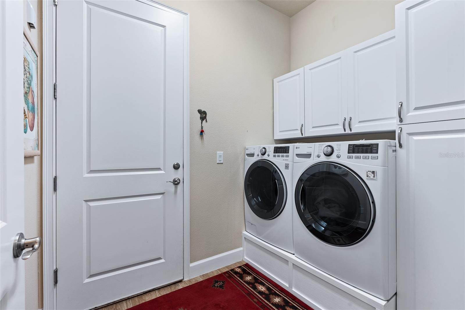 Image 22 of 45 For 848 Pinewood Drive