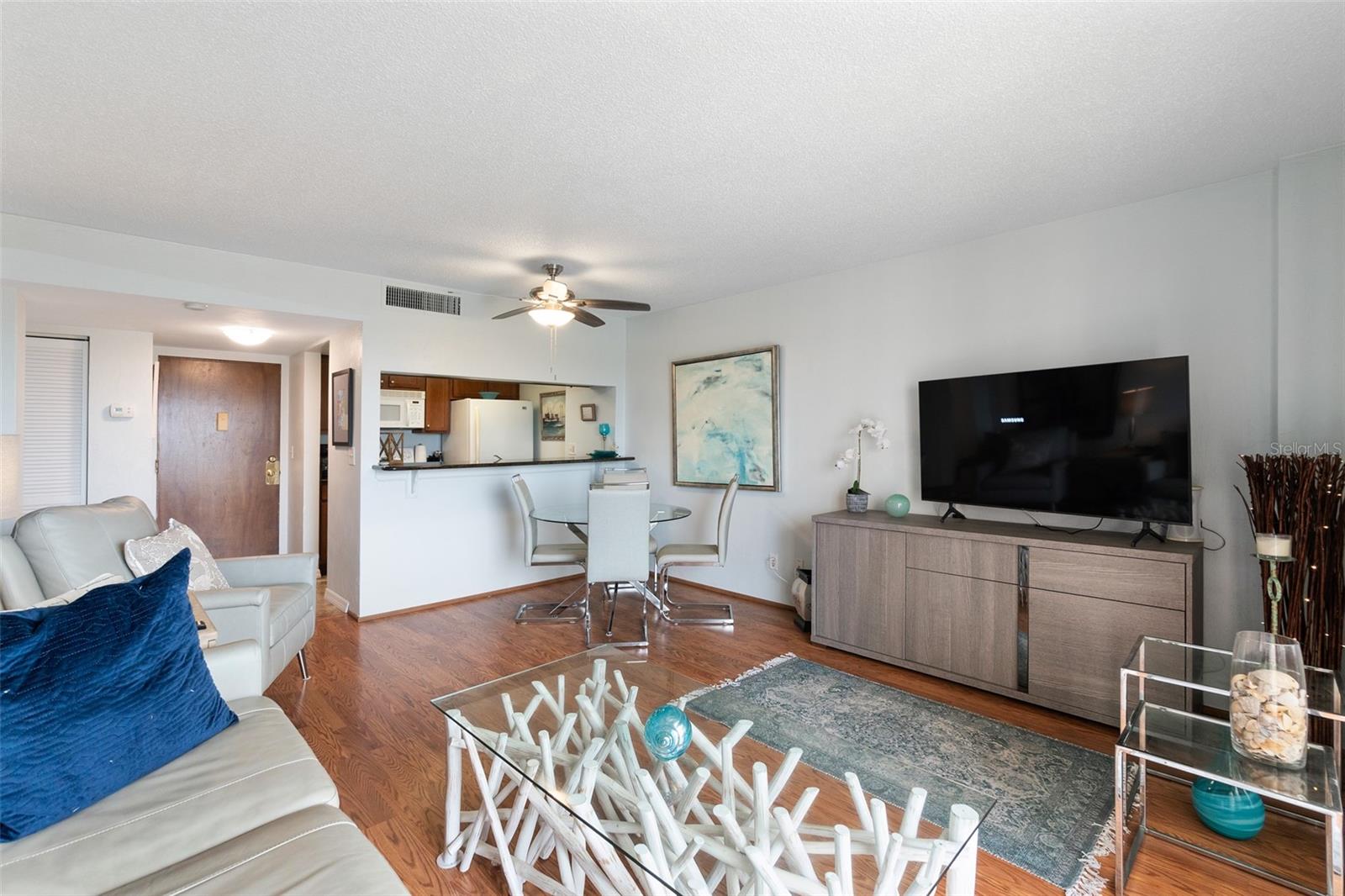 Image 16 of 100 For 3600 Ocean Shore Boulevard 423