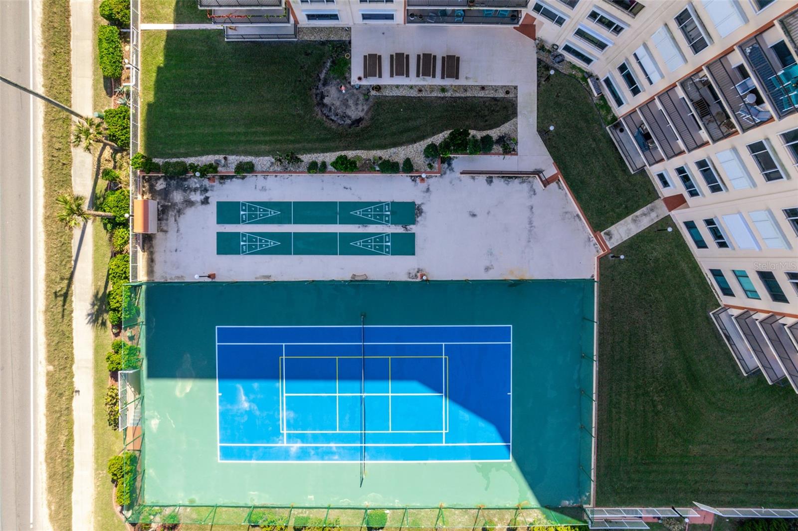 Image 95 of 100 For 3600 Ocean Shore Boulevard 423