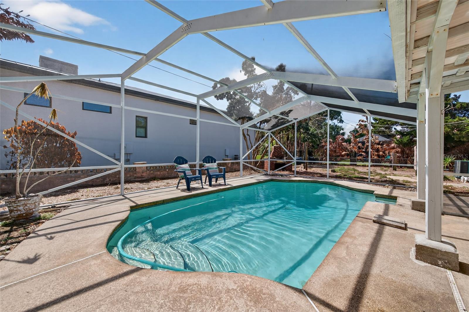 Image 19 of 33 For 101 Rains Drive