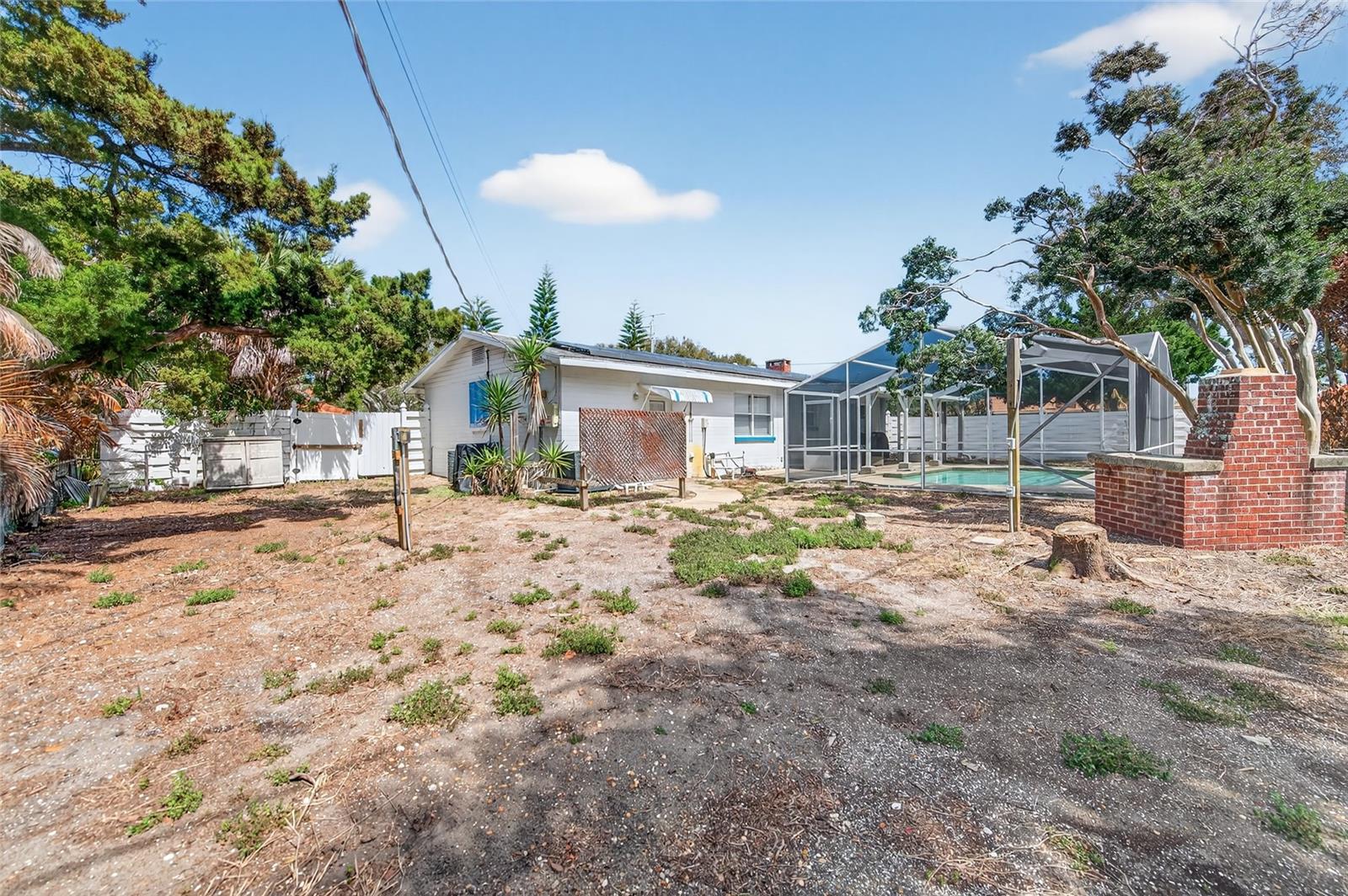 Image 21 of 33 For 101 Rains Drive