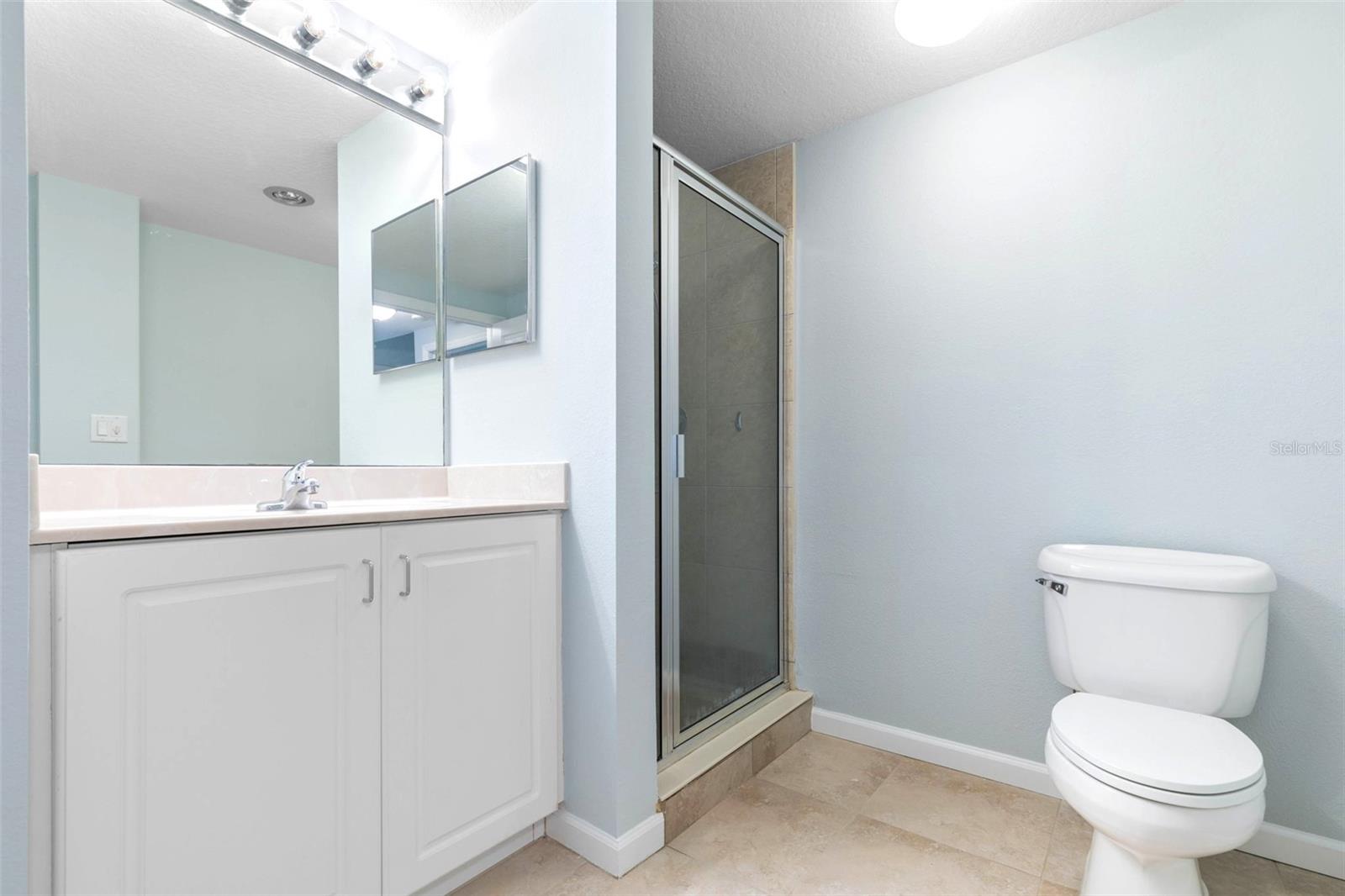 Image 32 of 84 For 80 Surfview Drive 815