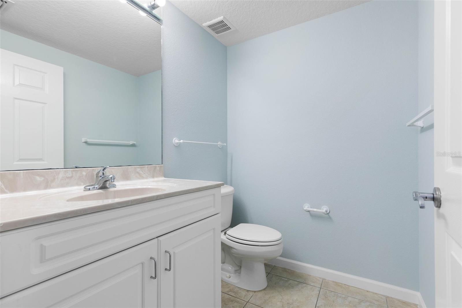 Image 37 of 84 For 80 Surfview Drive 815