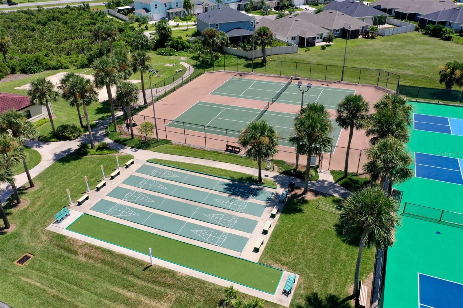 Image 75 of 84 For 80 Surfview Drive 815