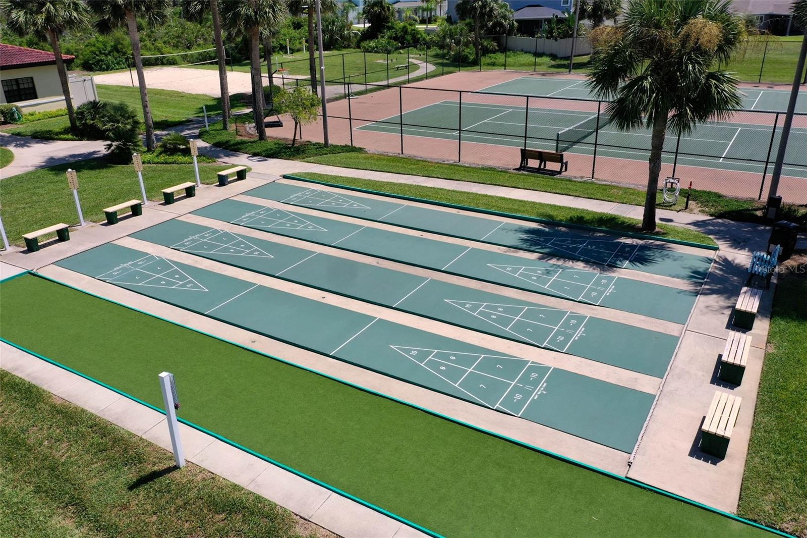 Image 76 of 84 For 80 Surfview Drive 815