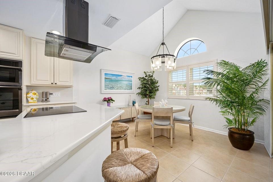 Image 20 of 38 For 25 Marina Point Place