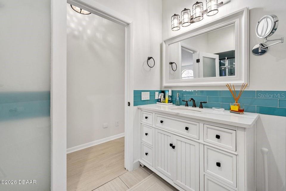 Image 32 of 38 For 25 Marina Point Place