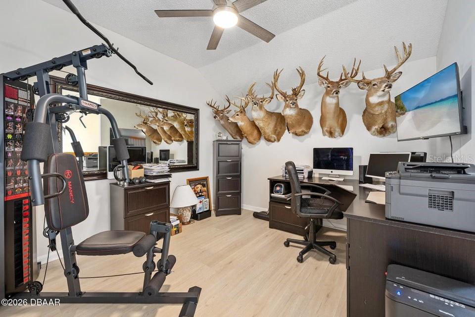 Image 36 of 38 For 25 Marina Point Place