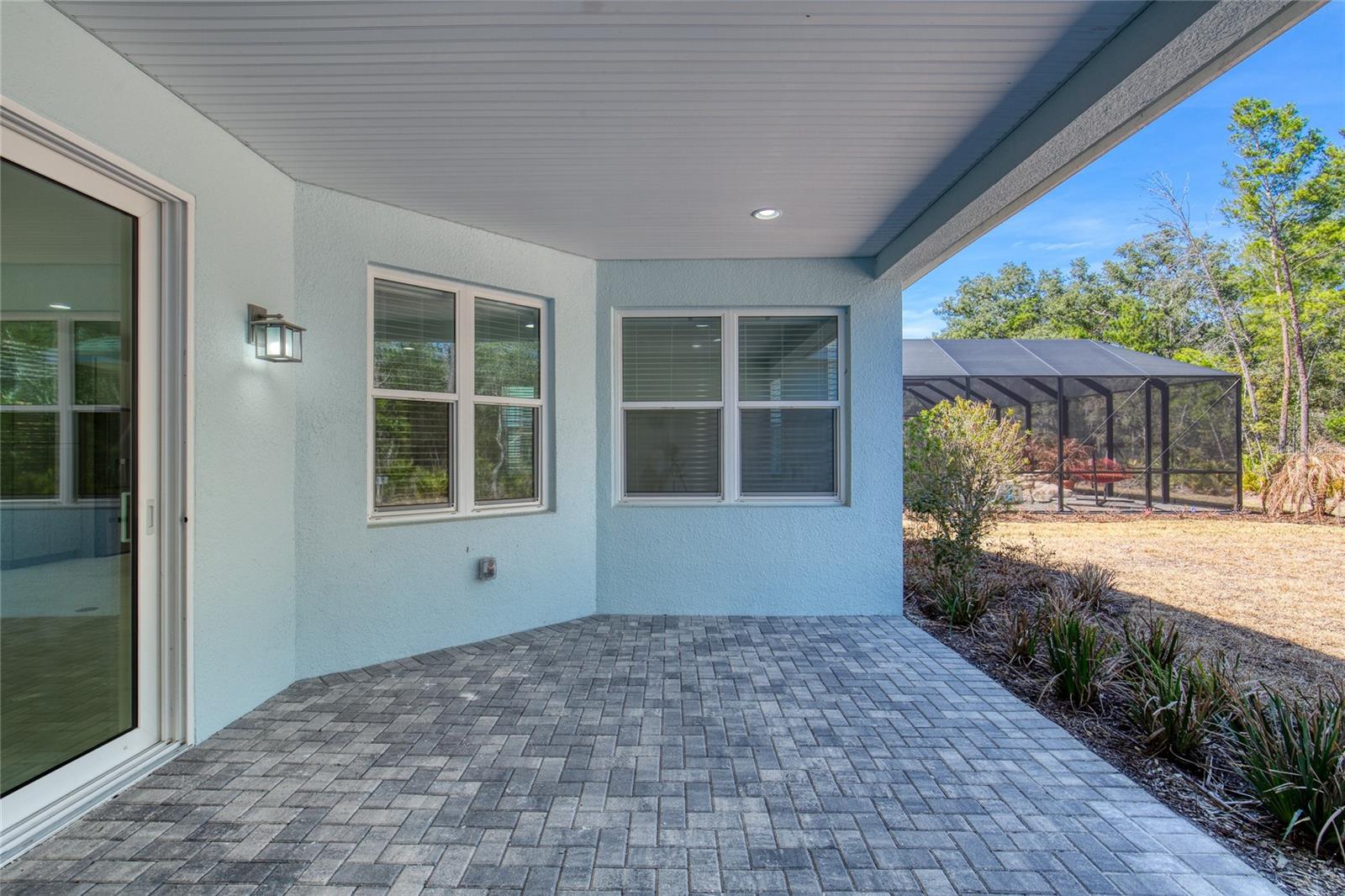 Image 47 of 100 For 672 Hang Loose Way