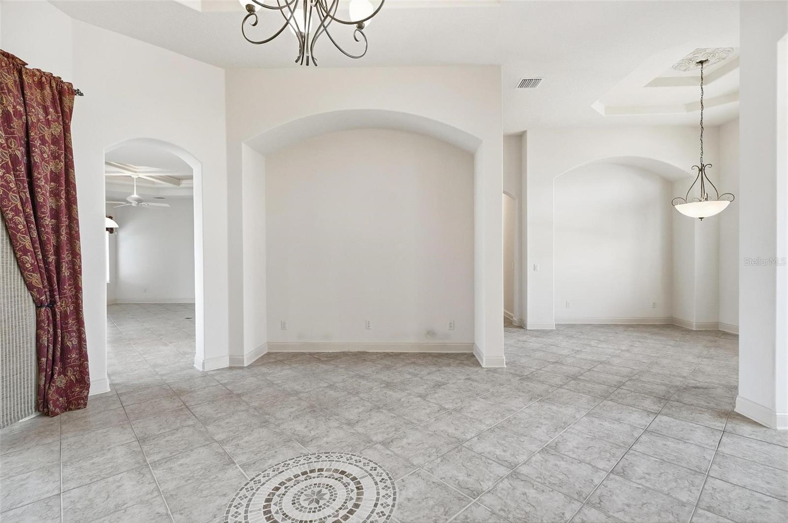 Image 13 of 67 For 17 Fleming Court