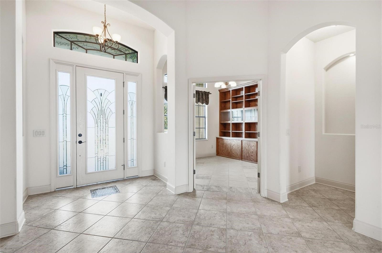 Image 18 of 67 For 17 Fleming Court