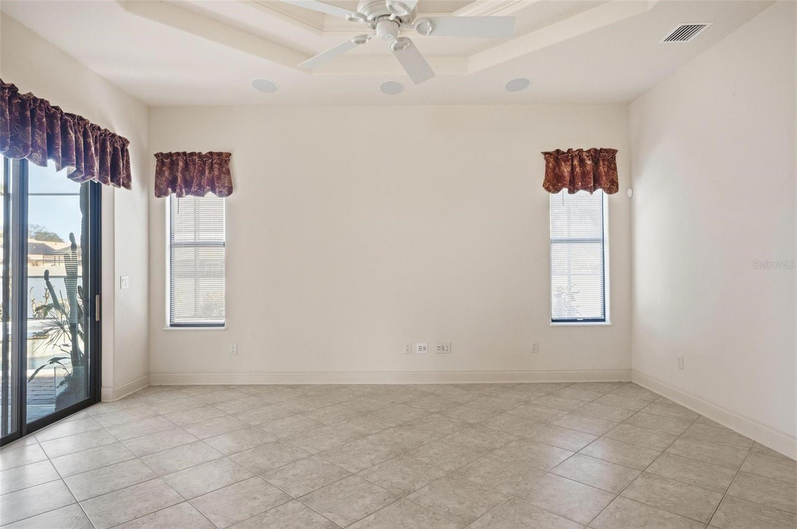 Image 30 of 67 For 17 Fleming Court