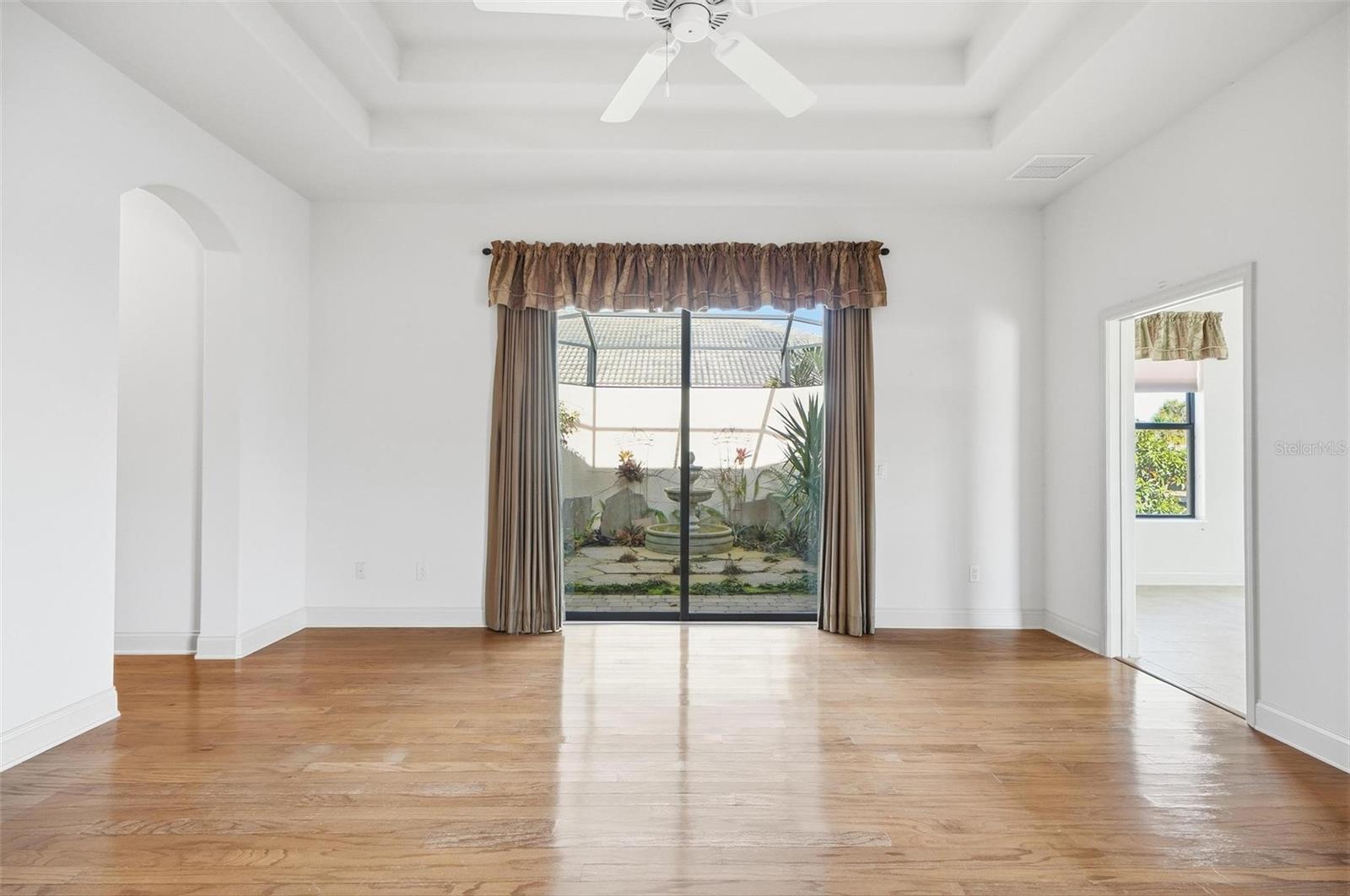 Image 37 of 67 For 17 Fleming Court