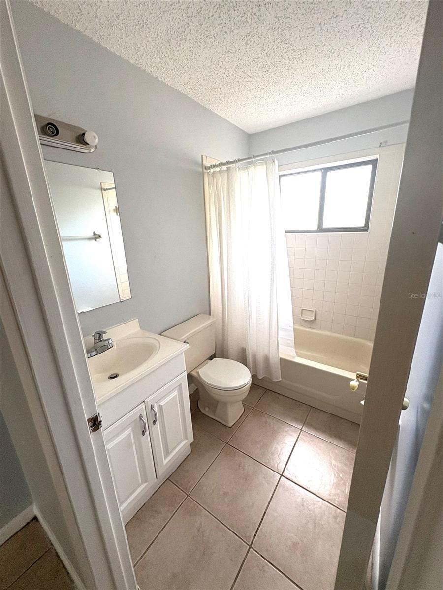 Image 8 of 9 For 21 Blairton Court