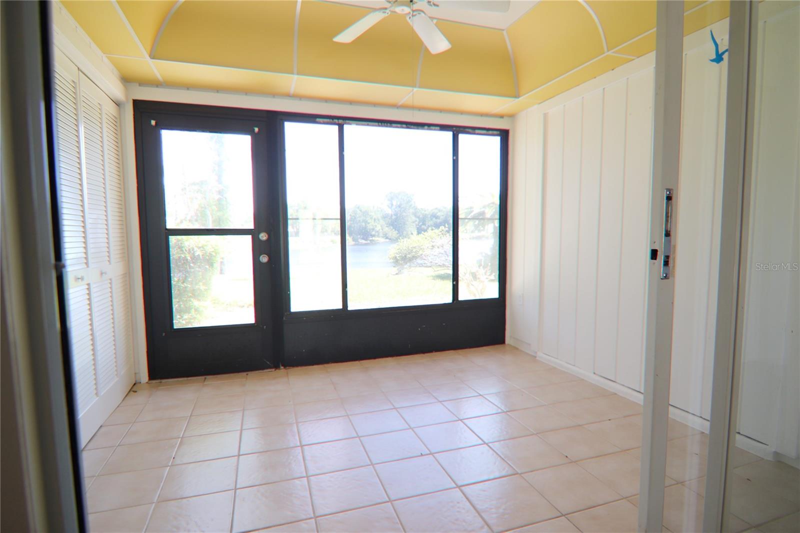 Image 10 of 14 For 51 Kings Colony Court 51