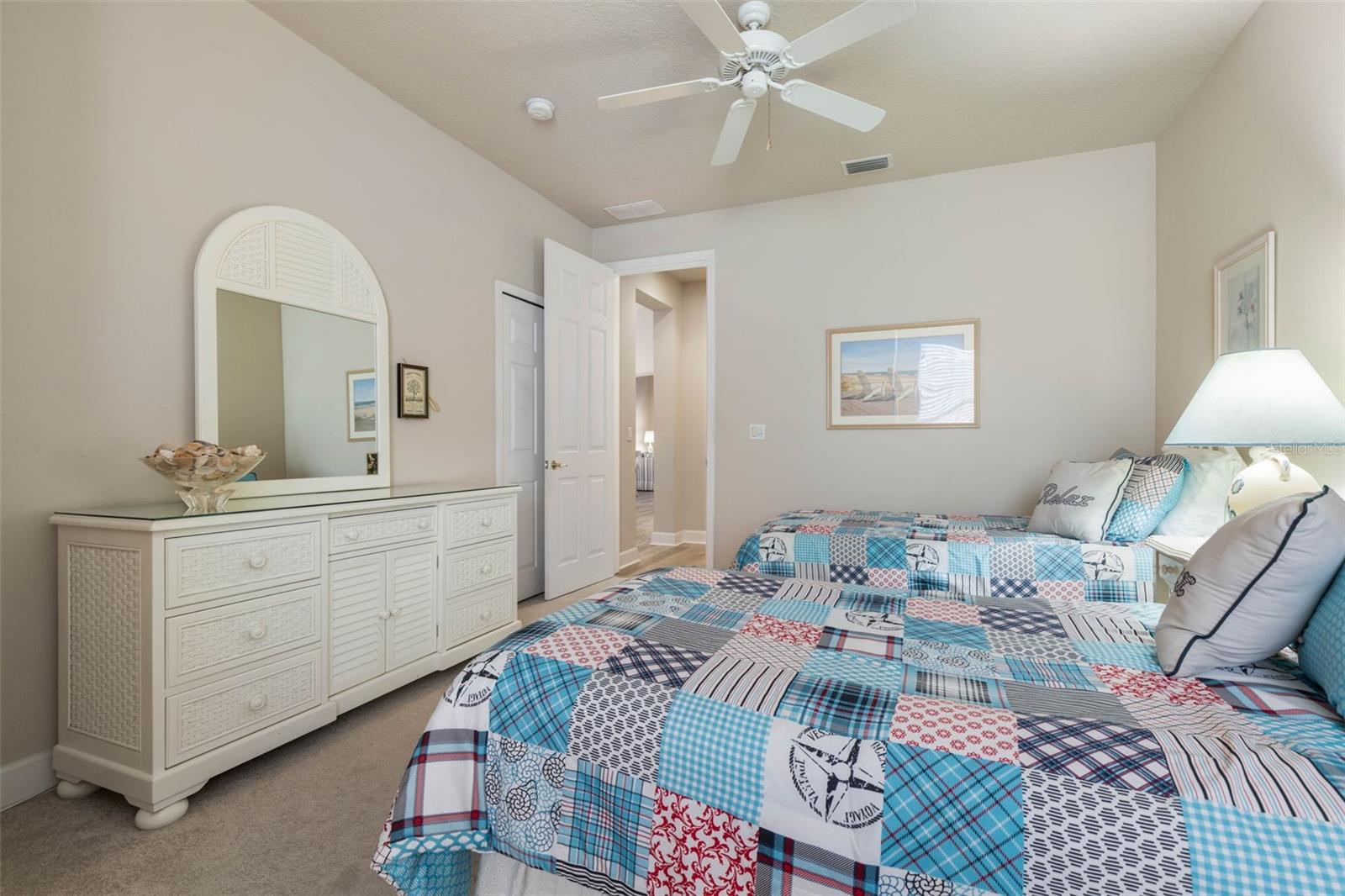 Image 30 of 77 For 10 River Park Drive N