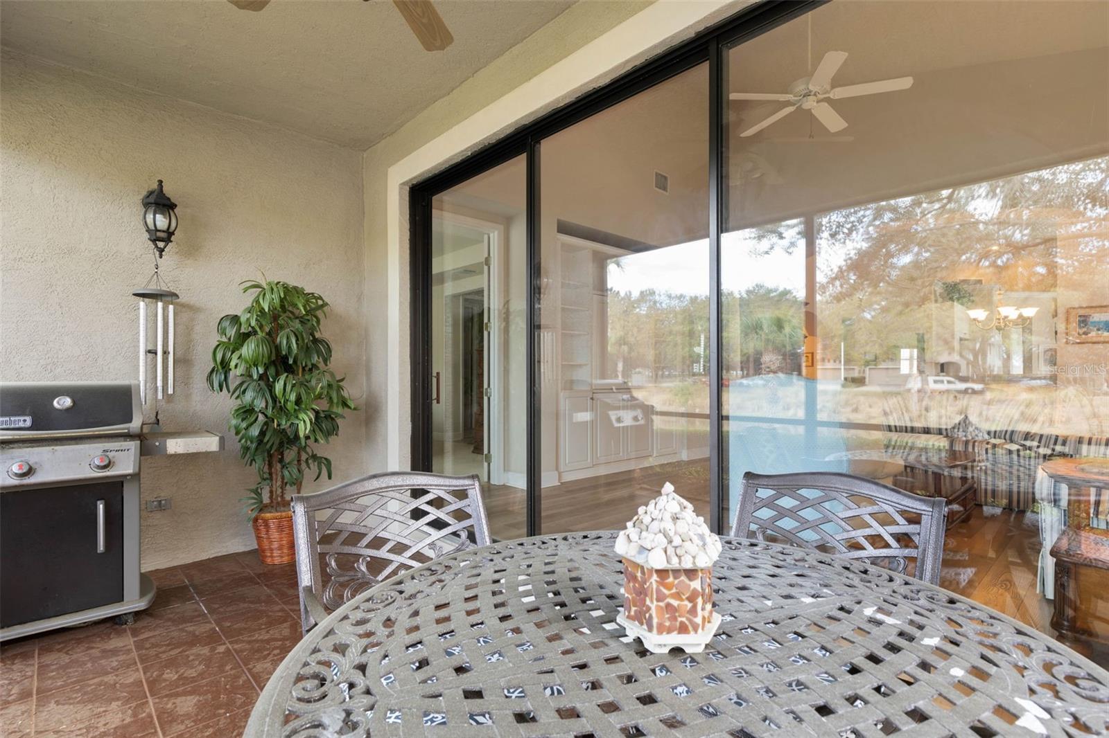 Image 35 of 77 For 10 River Park Drive N