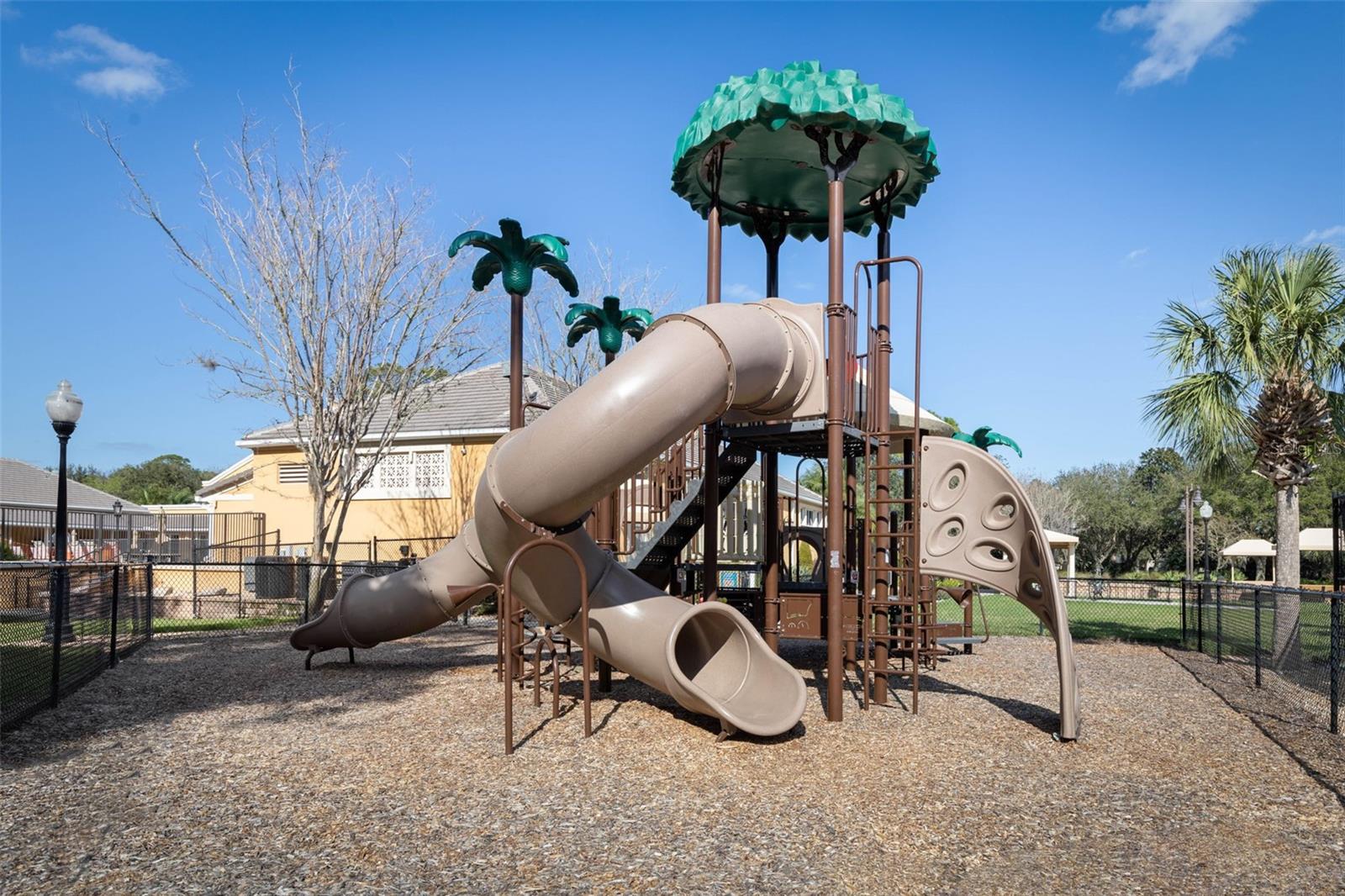 Image 61 of 77 For 10 River Park Drive N