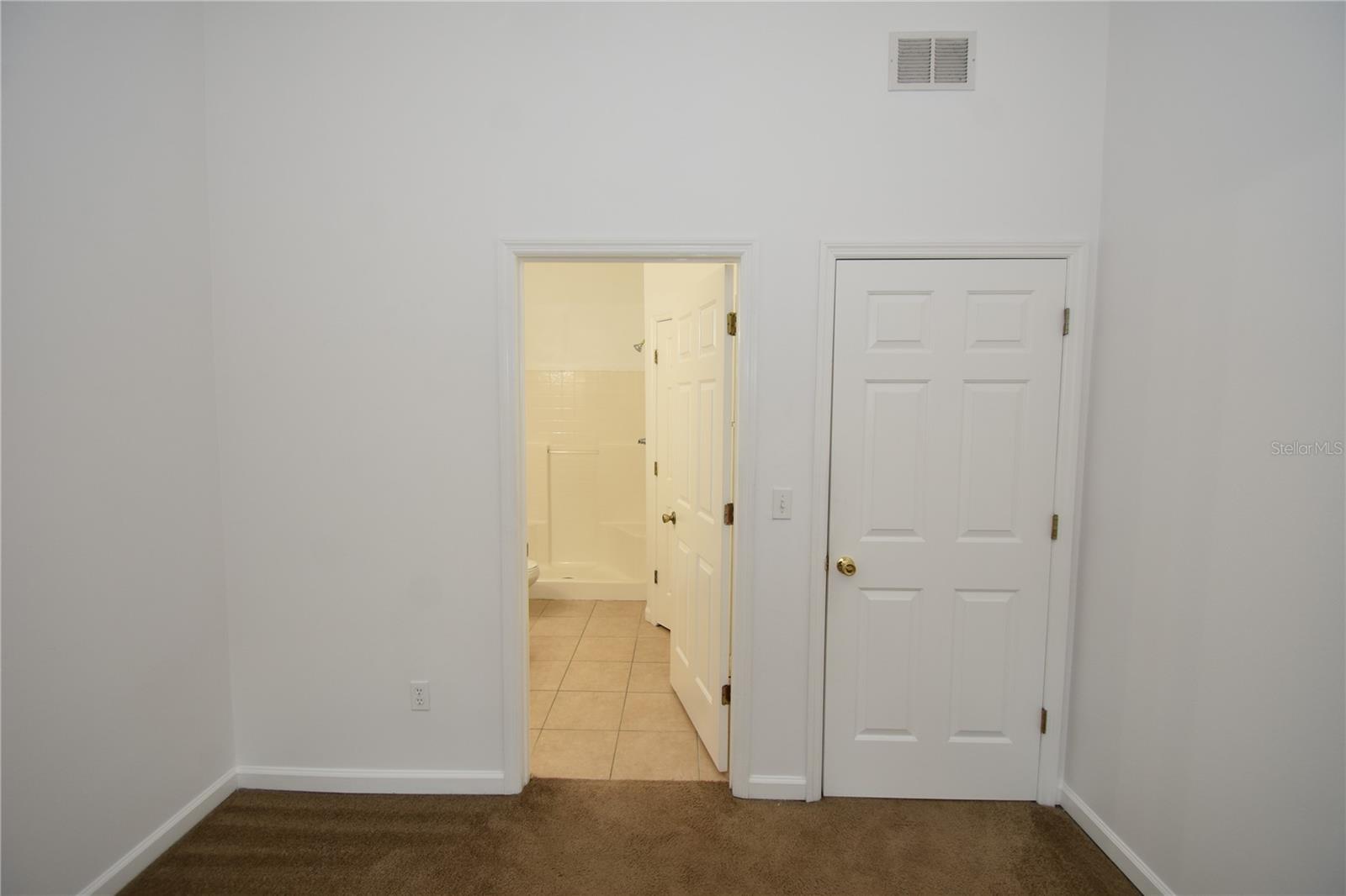 Image 13 of 33 For 35 Brunswick Lane A & B