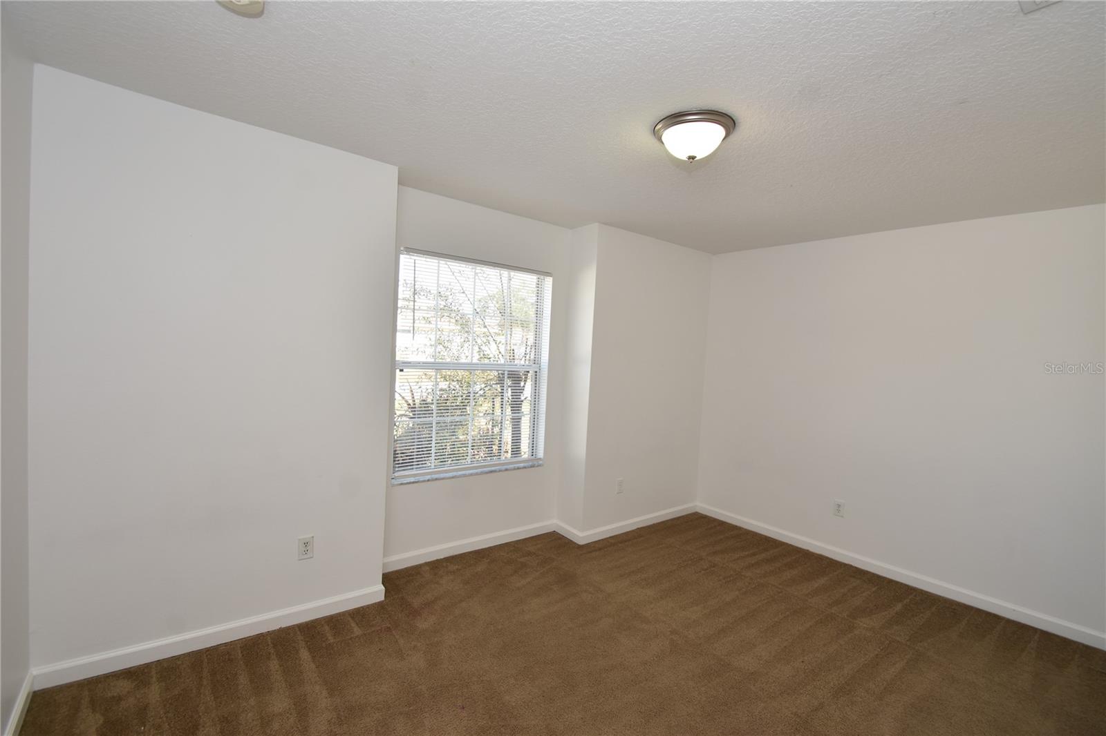 Image 18 of 33 For 35 Brunswick Lane A & B