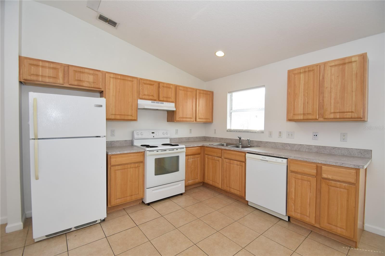 Image 4 of 33 For 35 Brunswick Lane A & B