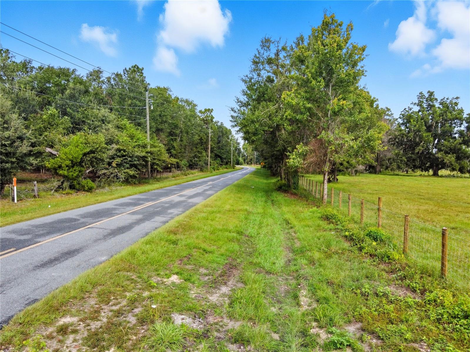 Image 18 of 57 For 11242 Hogan Road