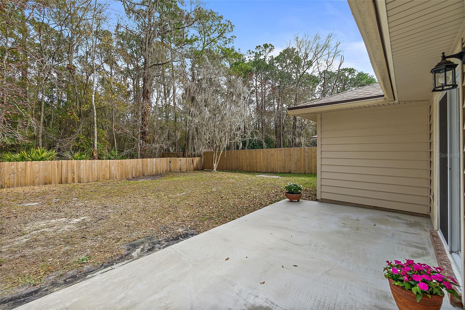 Image 31 of 51 For 2143 Hovington Circle E