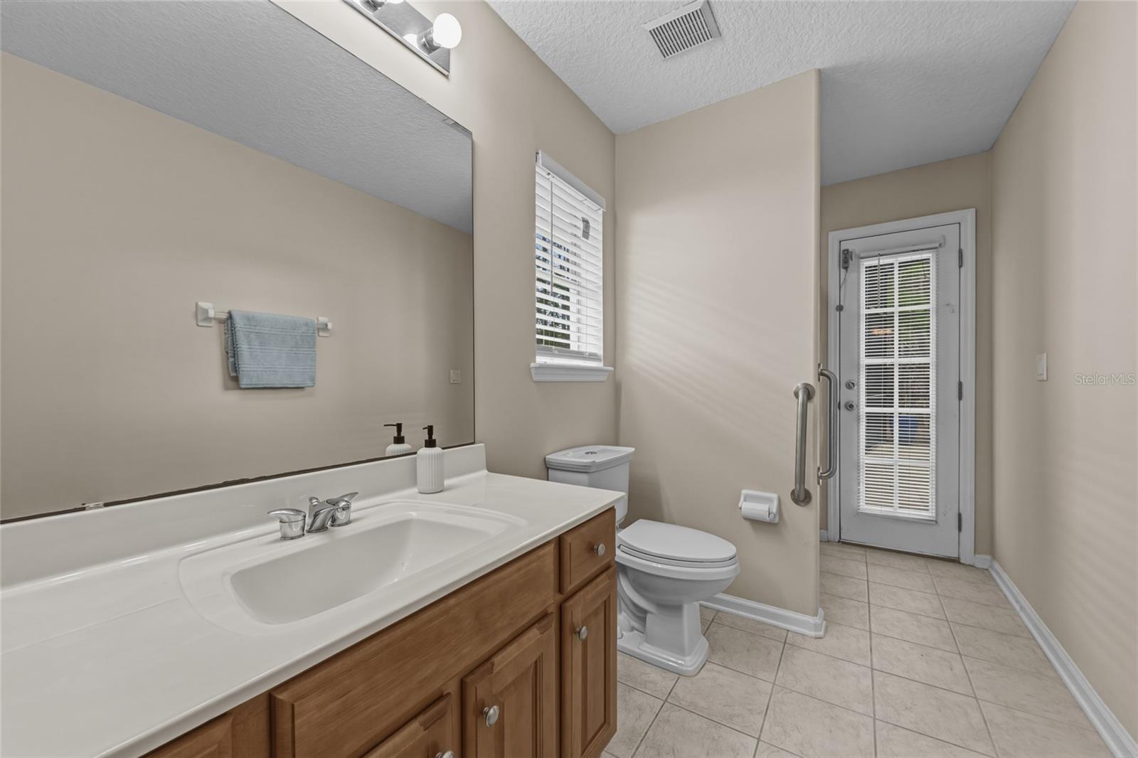 Image 20 of 39 For 8664 Derry Drive