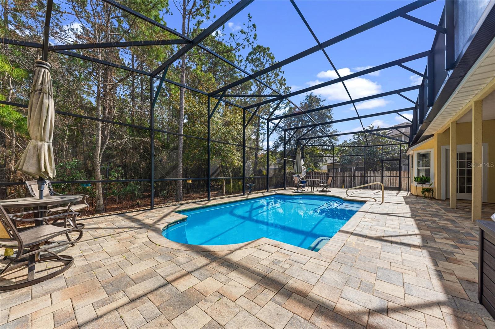 Image 27 of 39 For 8664 Derry Drive