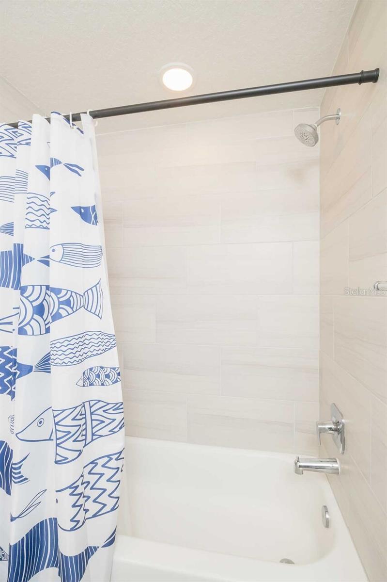 Image 24 of 30 For 42 Woodborn Lane