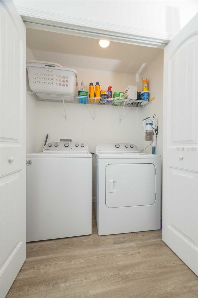 Image 26 of 30 For 42 Woodborn Lane