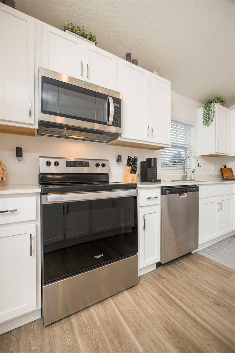 Image 7 of 30 For 42 Woodborn Lane