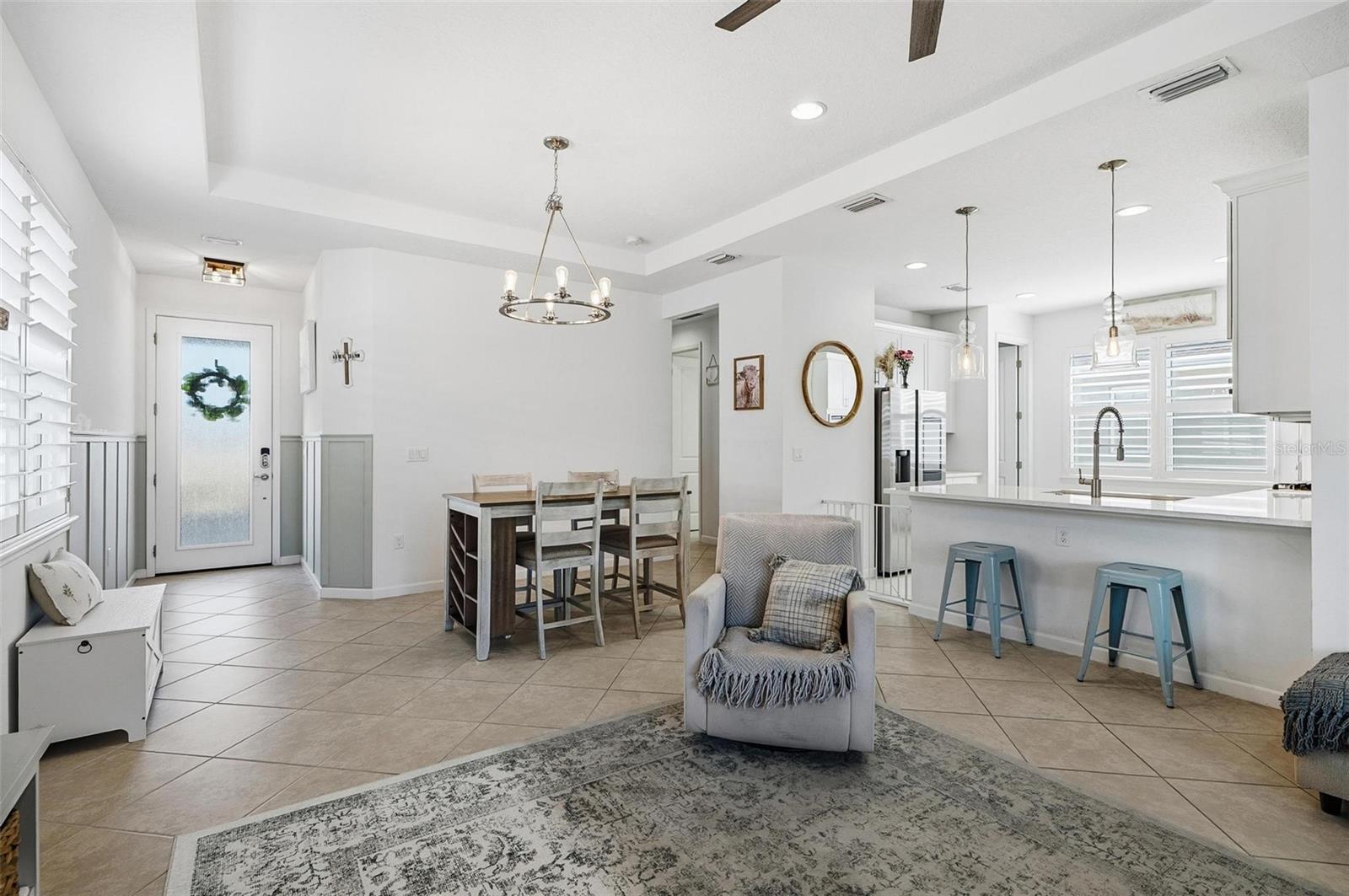 Image 14 of 63 For 1155 Victoria Hills Drive N