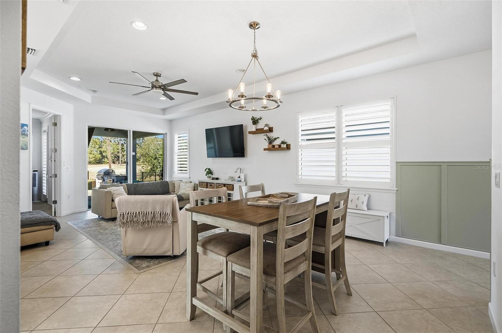 Image 15 of 63 For 1155 Victoria Hills Drive N