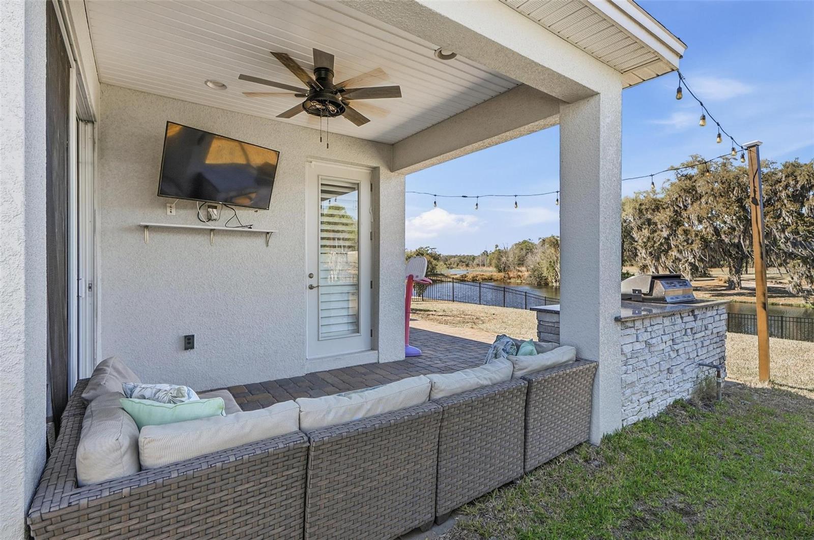 Image 38 of 63 For 1155 Victoria Hills Drive N