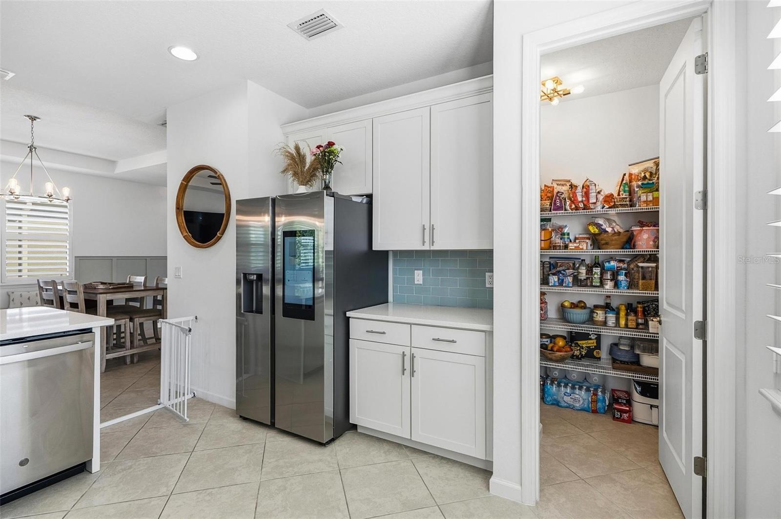 Image 5 of 63 For 1155 Victoria Hills Drive N