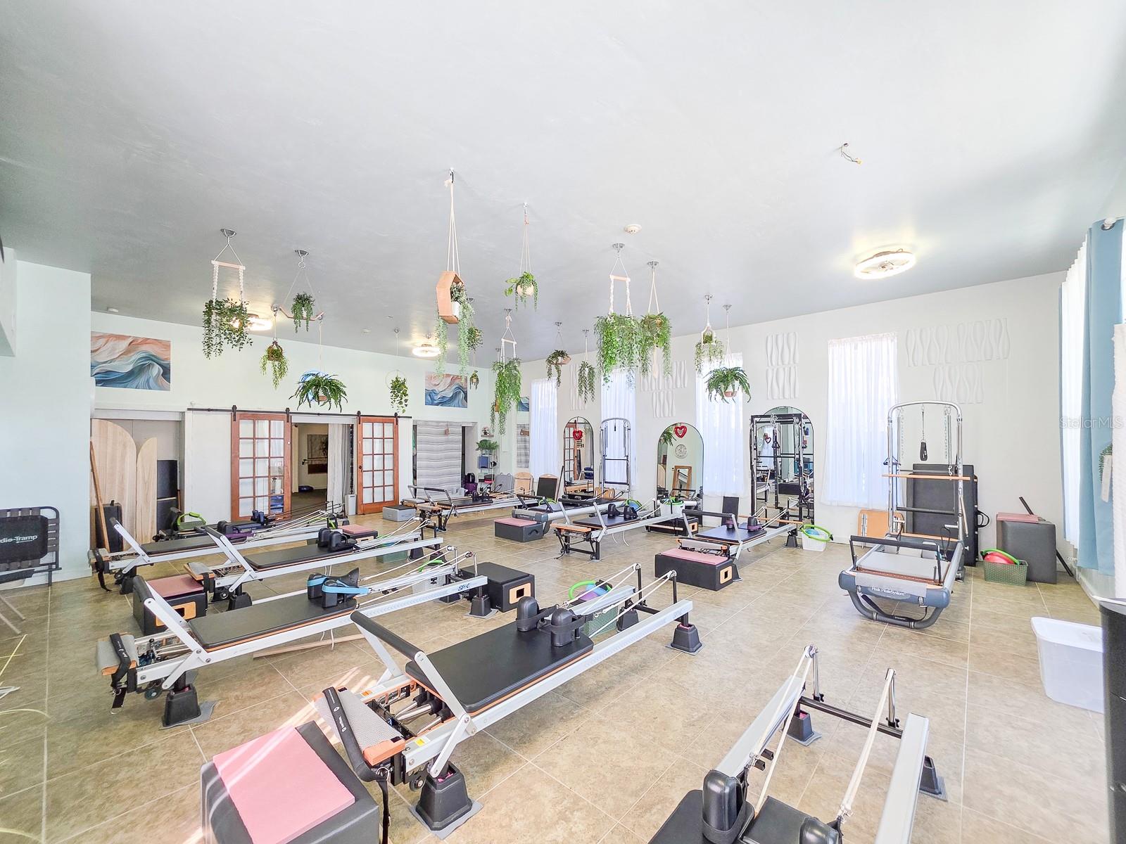 Image 17 of 51 For 208 3rd Street