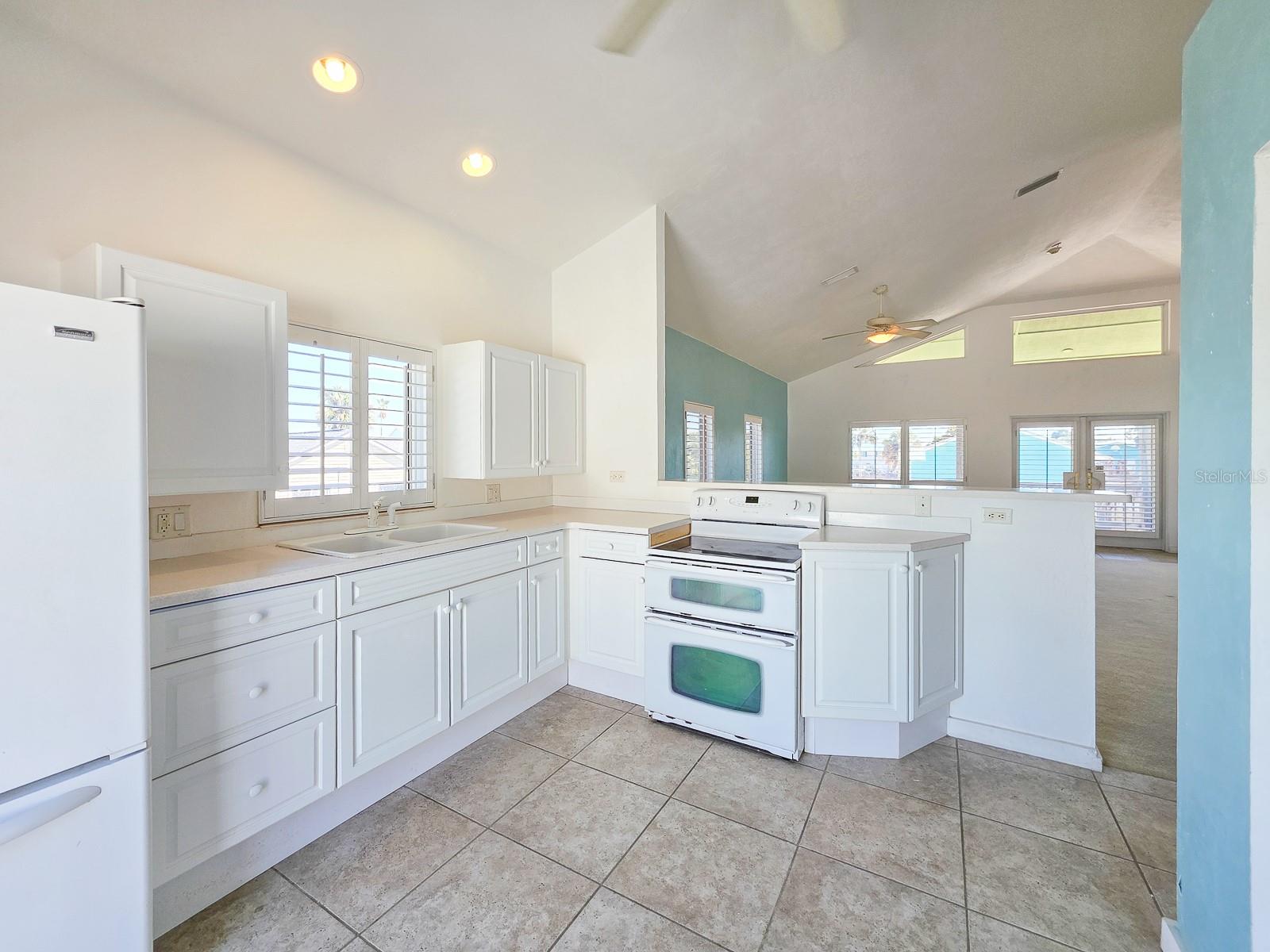 Image 24 of 51 For 208 3rd Street