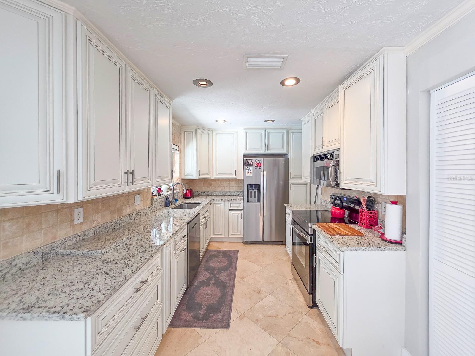 Image 12 of 39 For 2281 Flagler Avenue