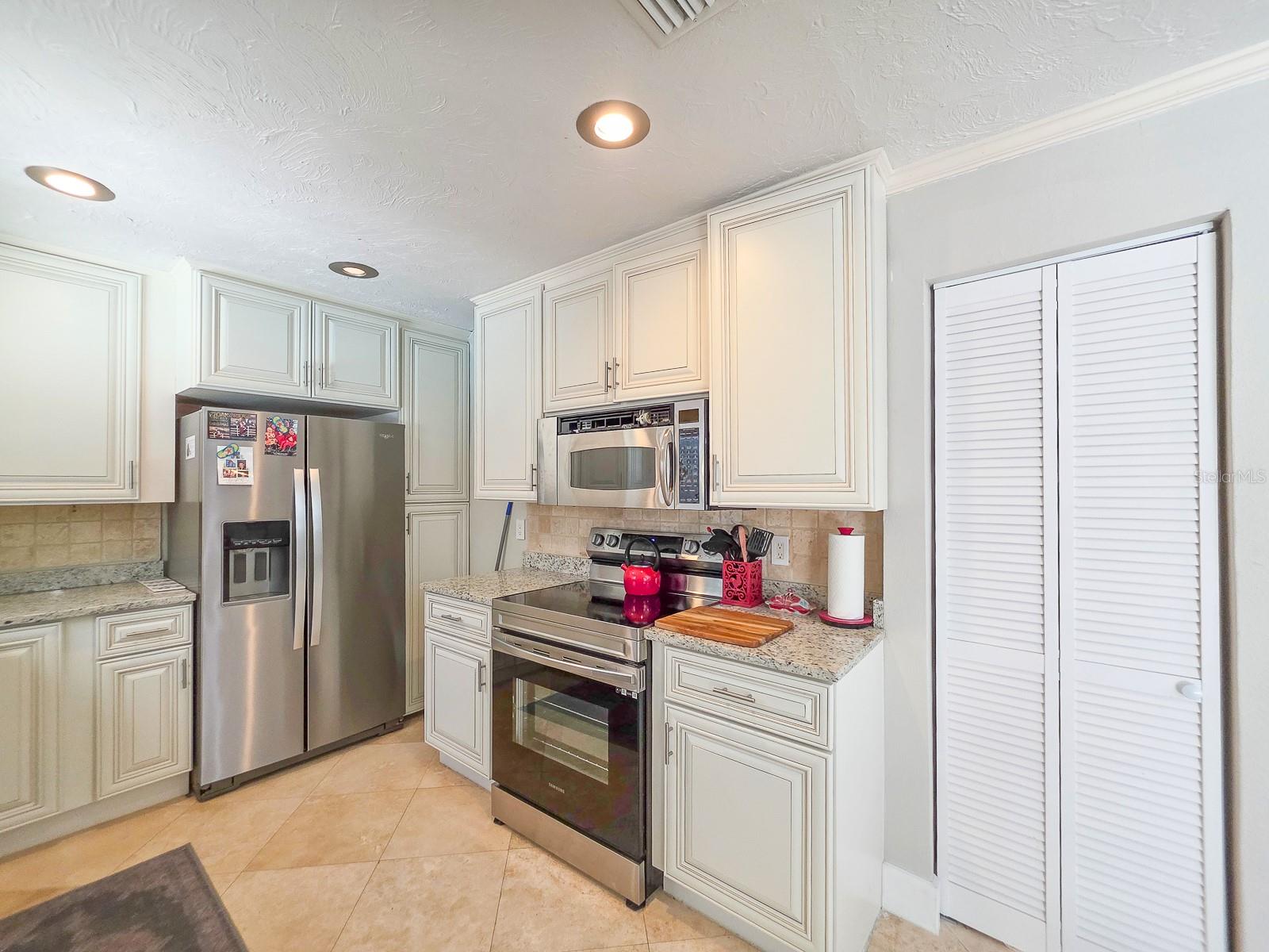 Image 14 of 39 For 2281 Flagler Avenue