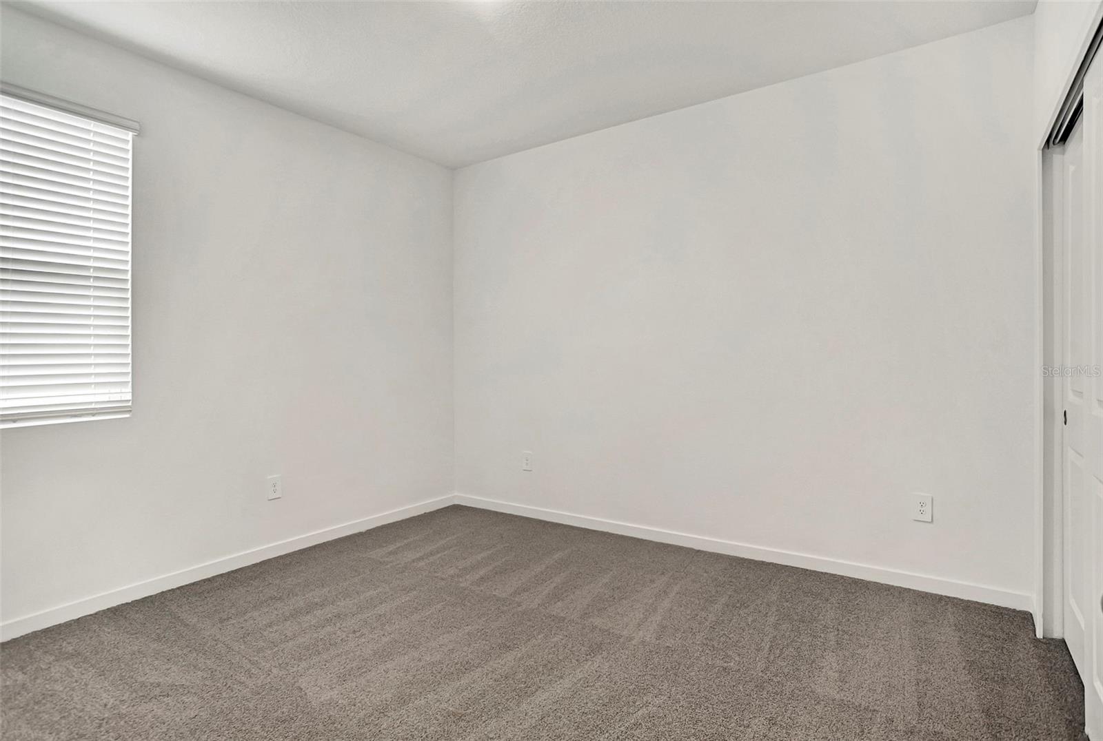 Image 10 of 29 For 62 Wandering Creek Way