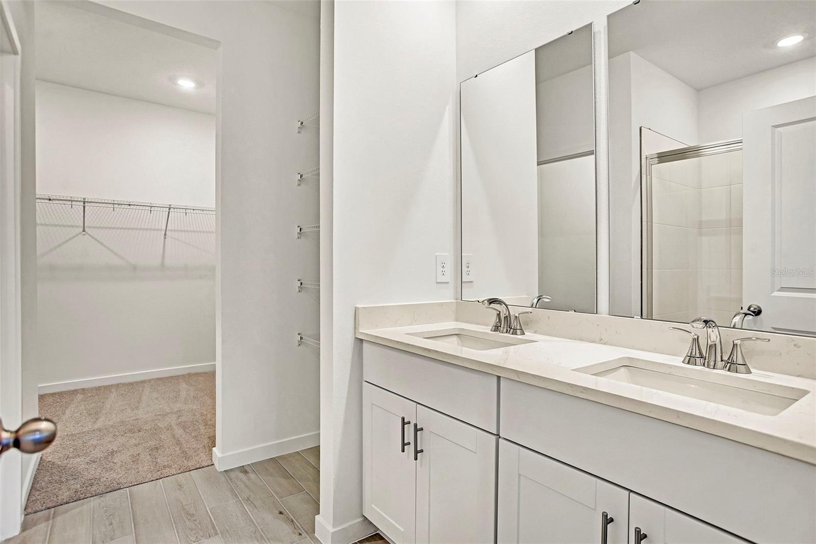 Image 21 of 29 For 62 Wandering Creek Way