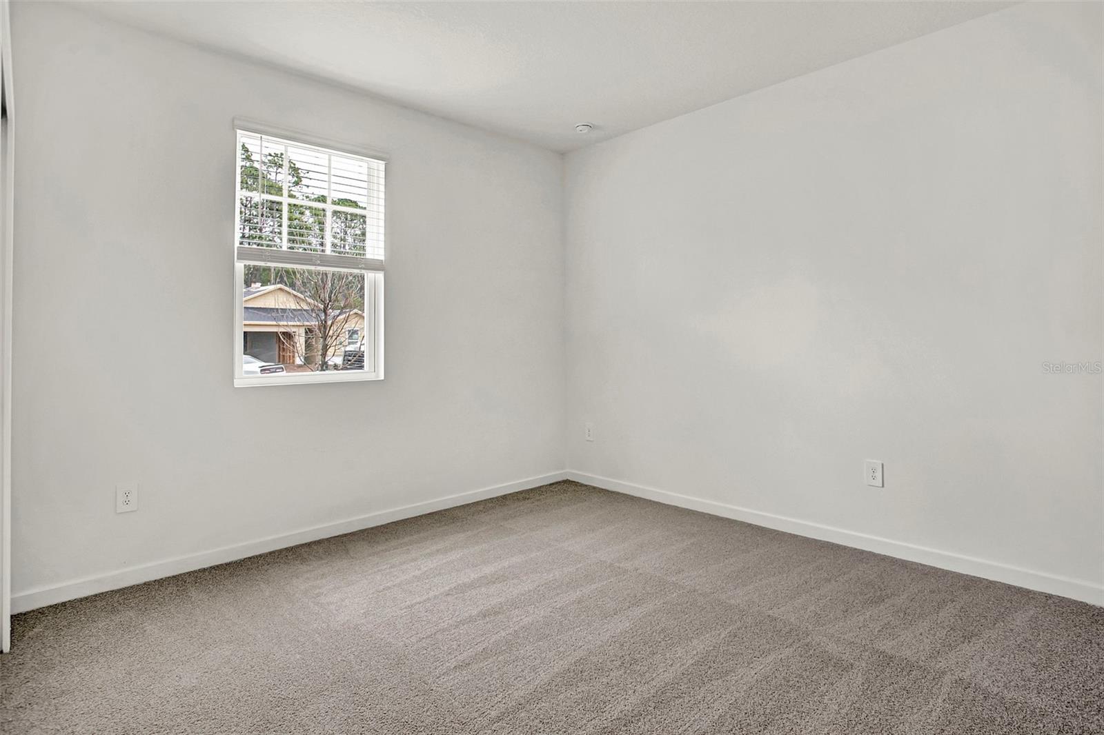 Image 7 of 29 For 62 Wandering Creek Way