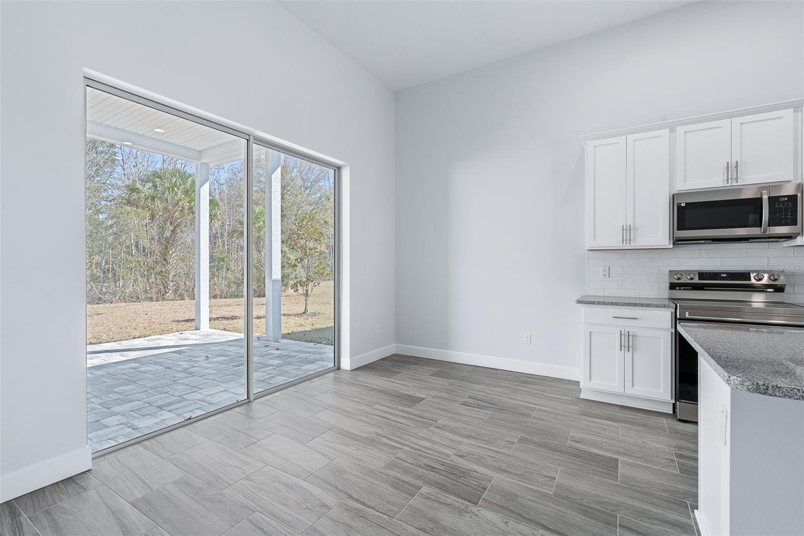 Image 16 of 66 For 19 Long Place