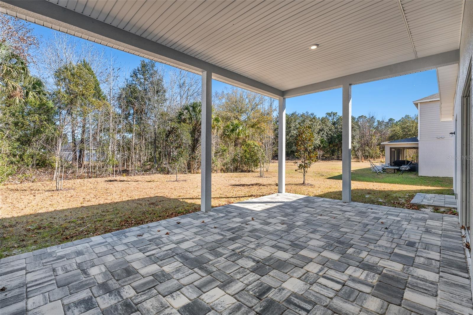 Image 41 of 66 For 19 Long Place