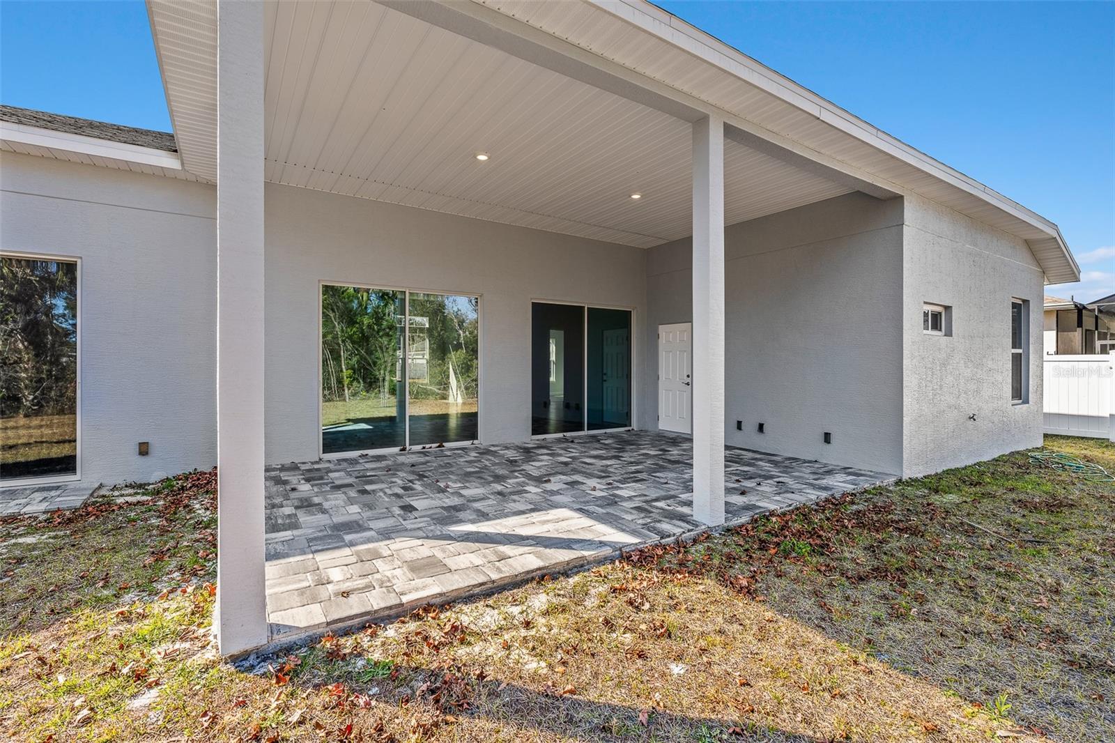 Image 42 of 66 For 19 Long Place