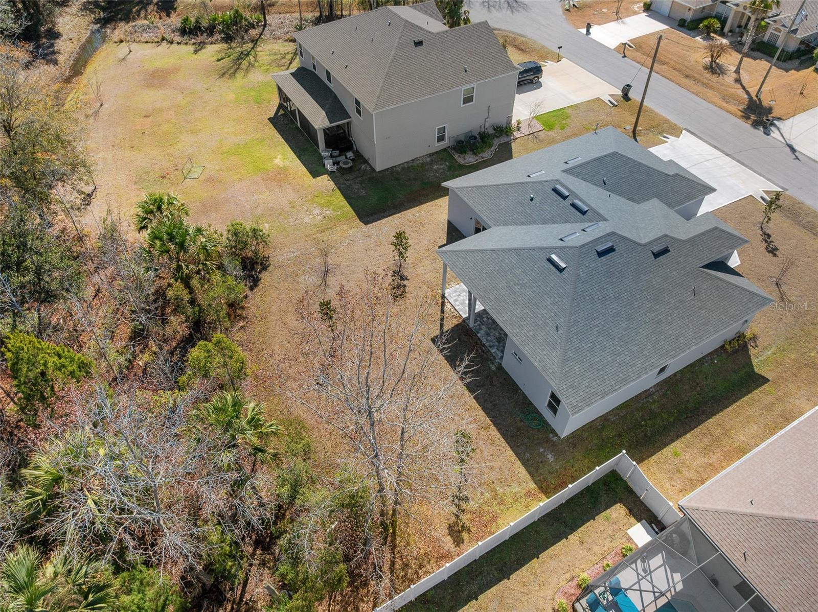 Image 48 of 66 For 19 Long Place