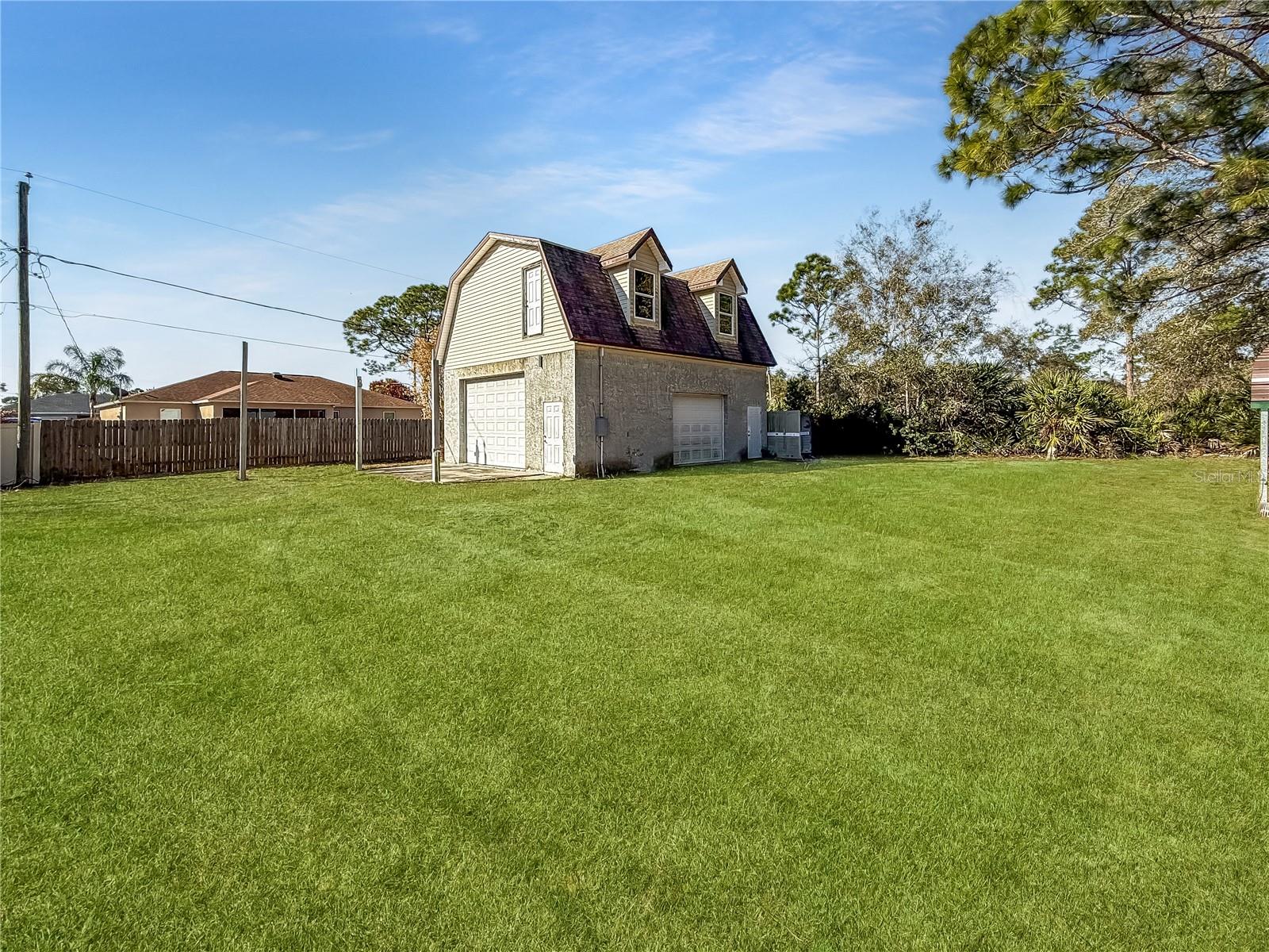 Image 17 of 25 For 1650 Burgundy Street Se